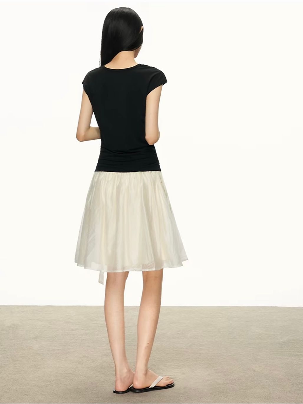 Gwennie Lyocell Deep V-Neck Tee