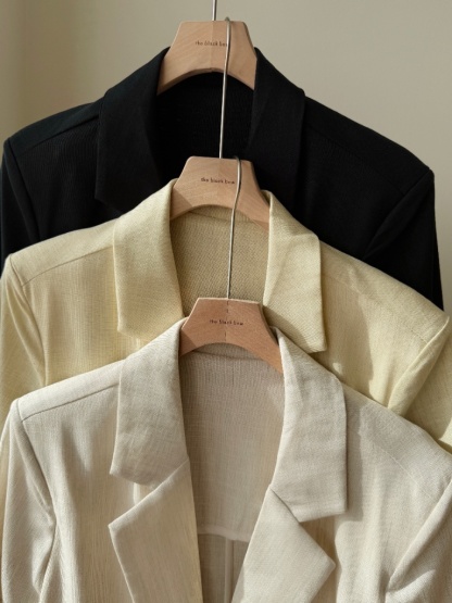 Alma Soft Structured vest Jacket & Bermuda Set