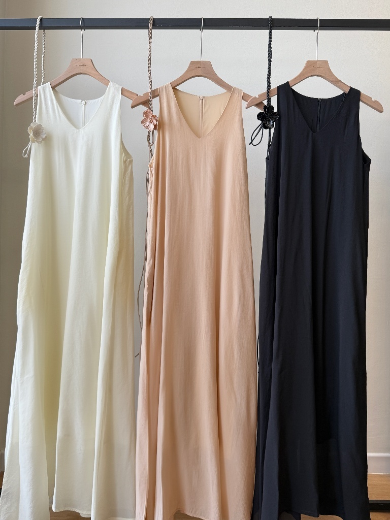 Amelia V Collar Maxi Dress with Belt Tie