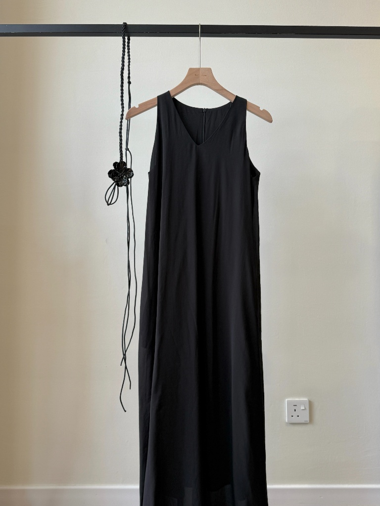 Amelia V Collar Maxi Dress with Belt Tie