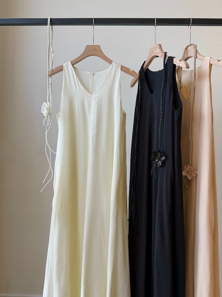 Amelia V Collar Maxi Dress with Belt Tie