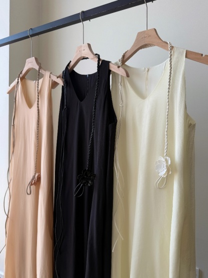 Amelia V Collar Maxi Dress with Belt Tie