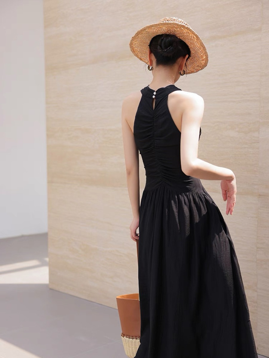 Maralyn Halter Neck Graceful Embroided Dress