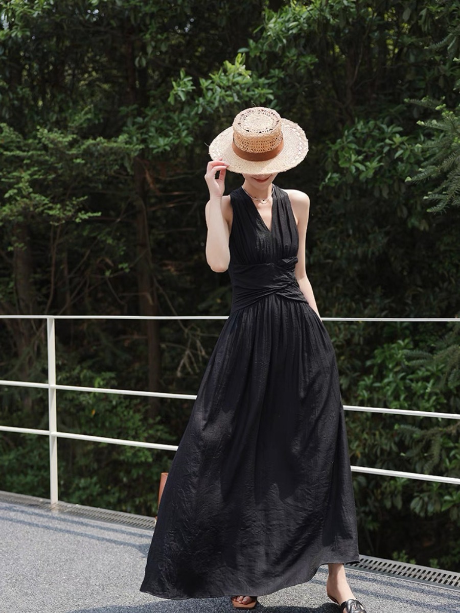 Maralyn Halter Neck Graceful Embroided Dress