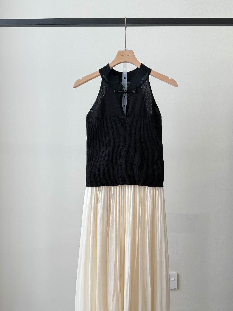 Li Hua Halter Neck Oriental Mesh Top