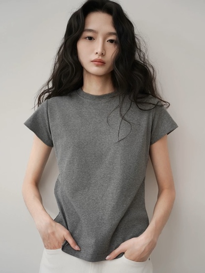 Vern Basic Tee
