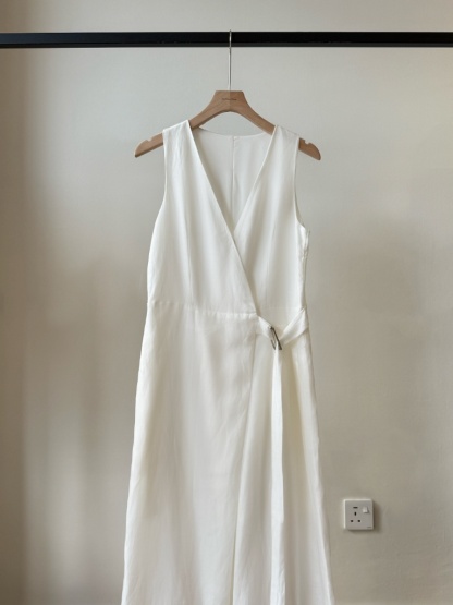 Antonia V Collar Belted Wide Leg Jumpsuit