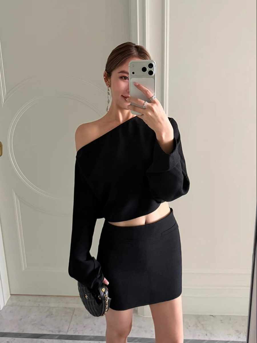 Finley One Shoulder Top