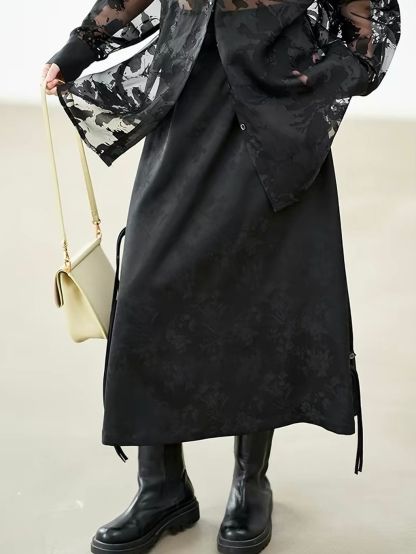 Yan Bei Side-Button Floral-Jacquard A-Line Maxi Skirt