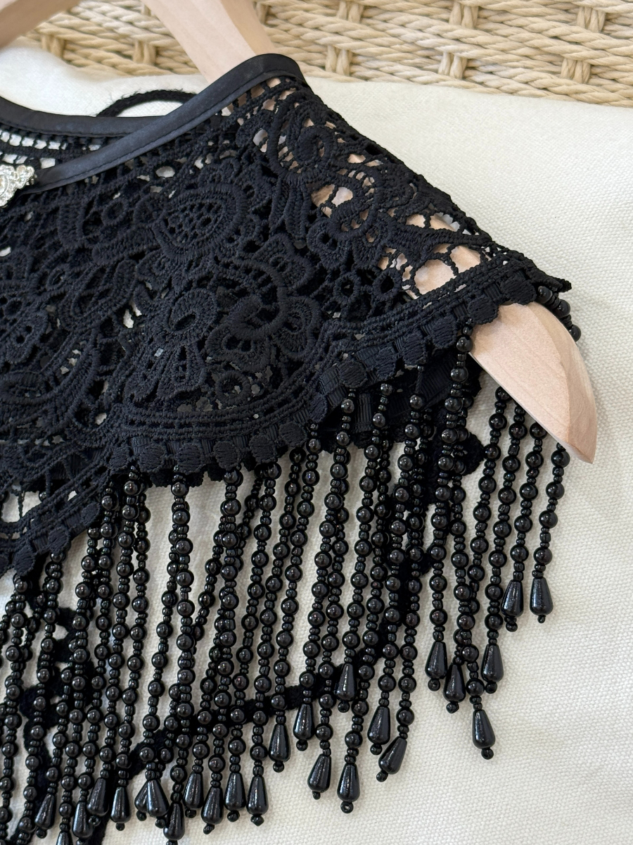 Ci Ju Pearly Lace Shawl