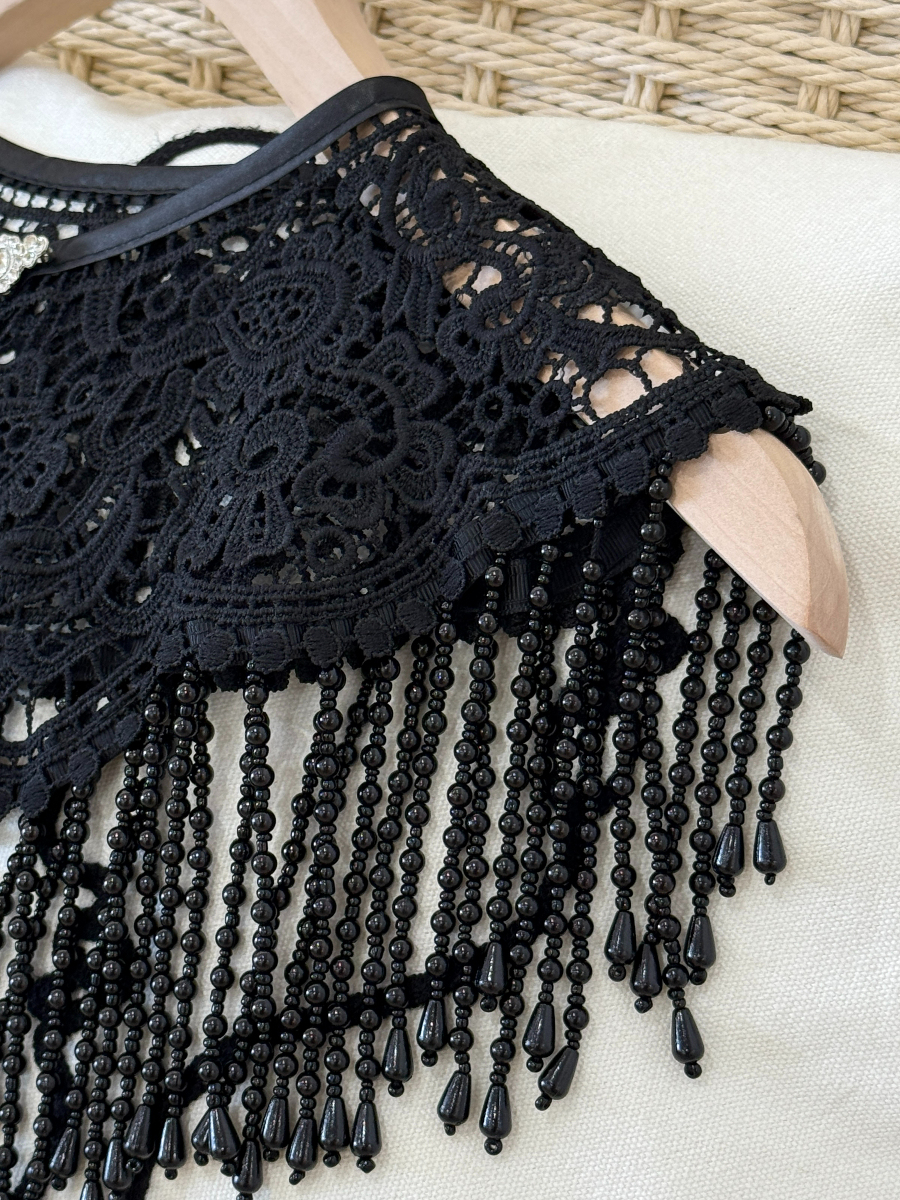 Ci Ju Pearly Lace Shawl