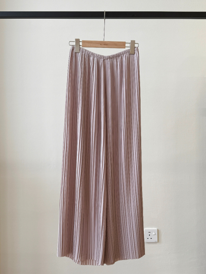 Ling Hua Delicate Pleated Culottes