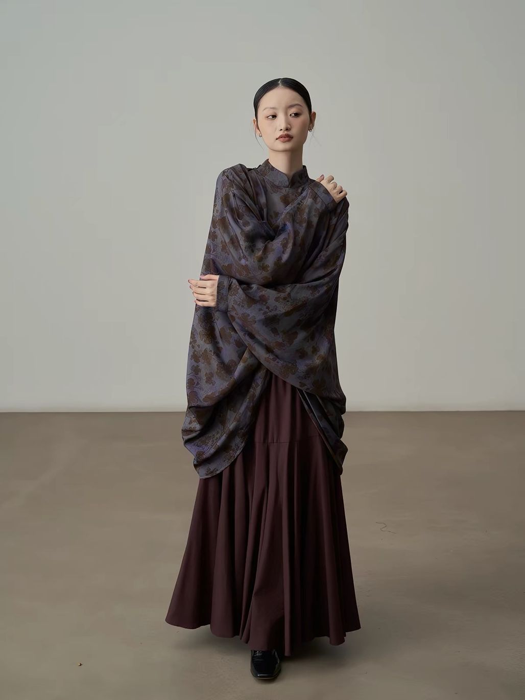 Yan Chuang Mandarin-Collar Cape Blouse