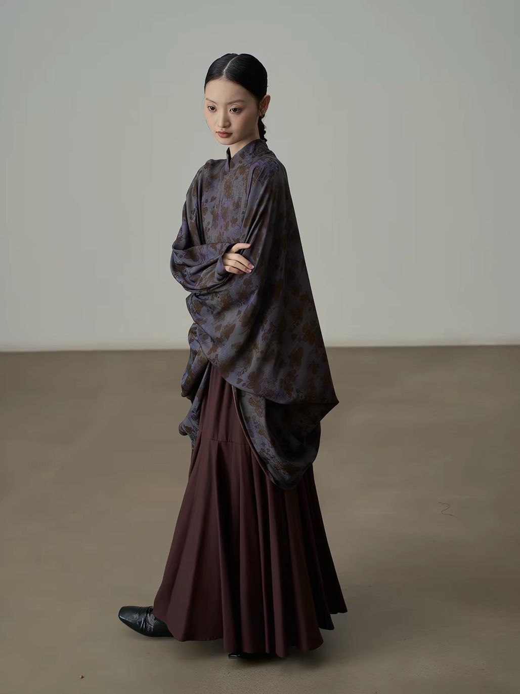 Yan Chuang Mandarin-Collar Cape Blouse