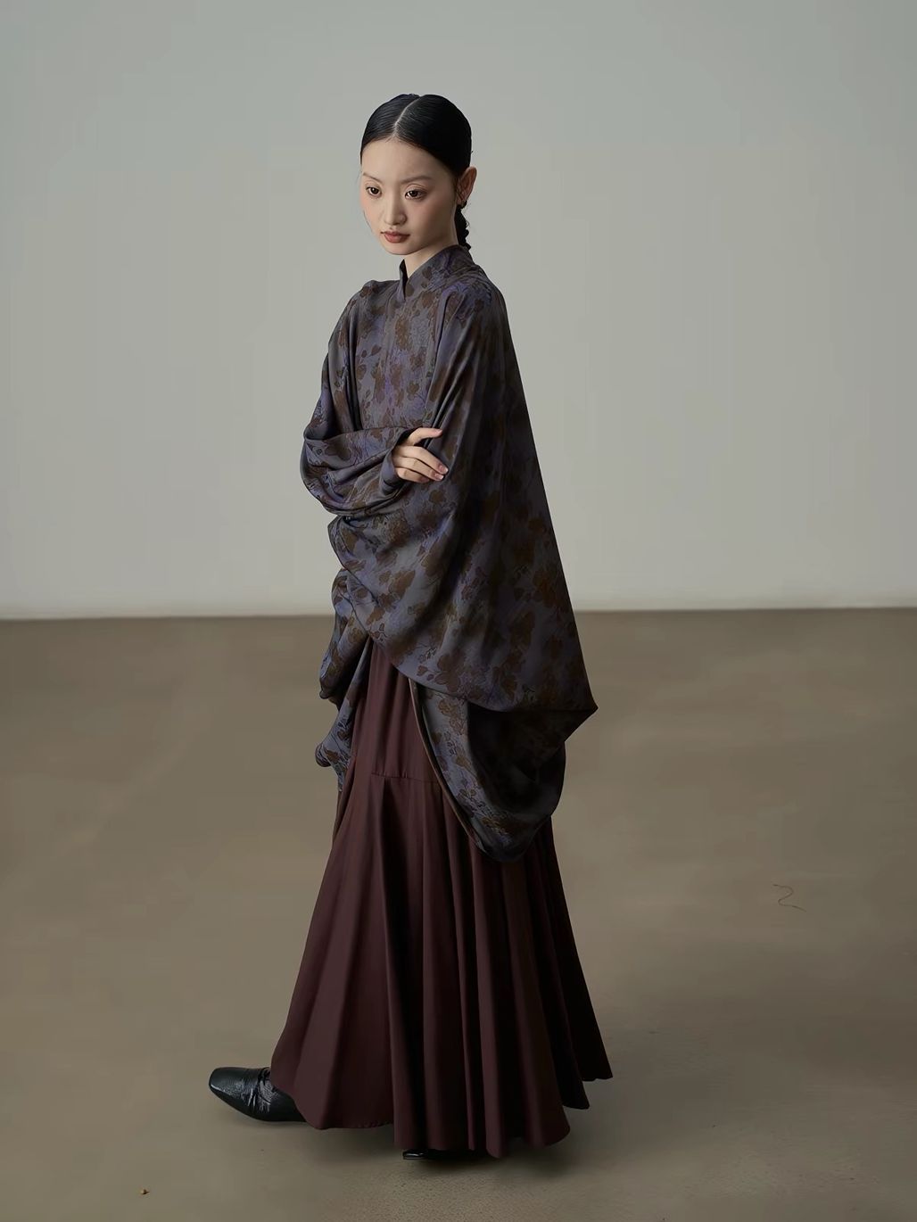 Yan Chuang Mandarin-Collar Cape Blouse