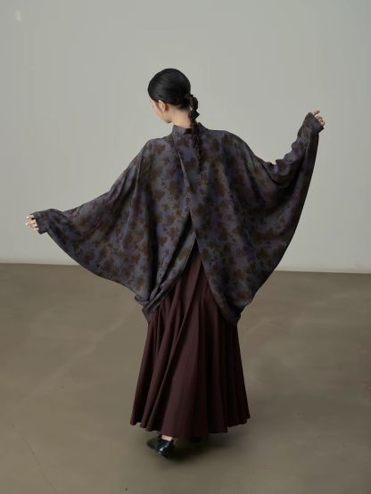 Yan Chuang Mandarin-Collar Cape Blouse