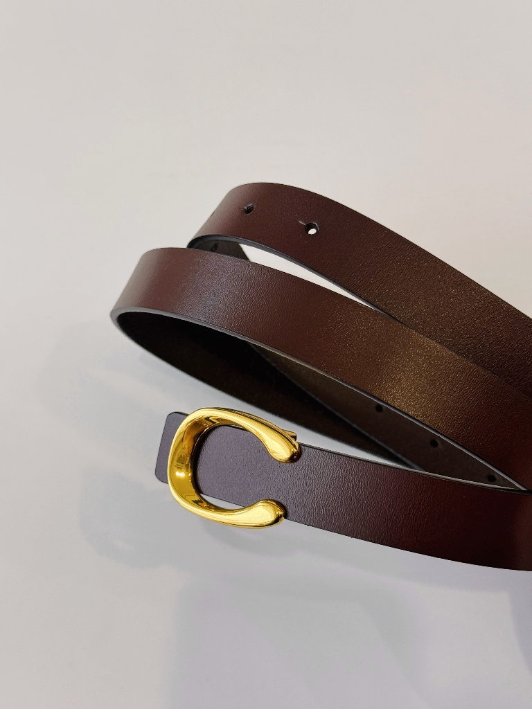 Berulah C Buckle Belt