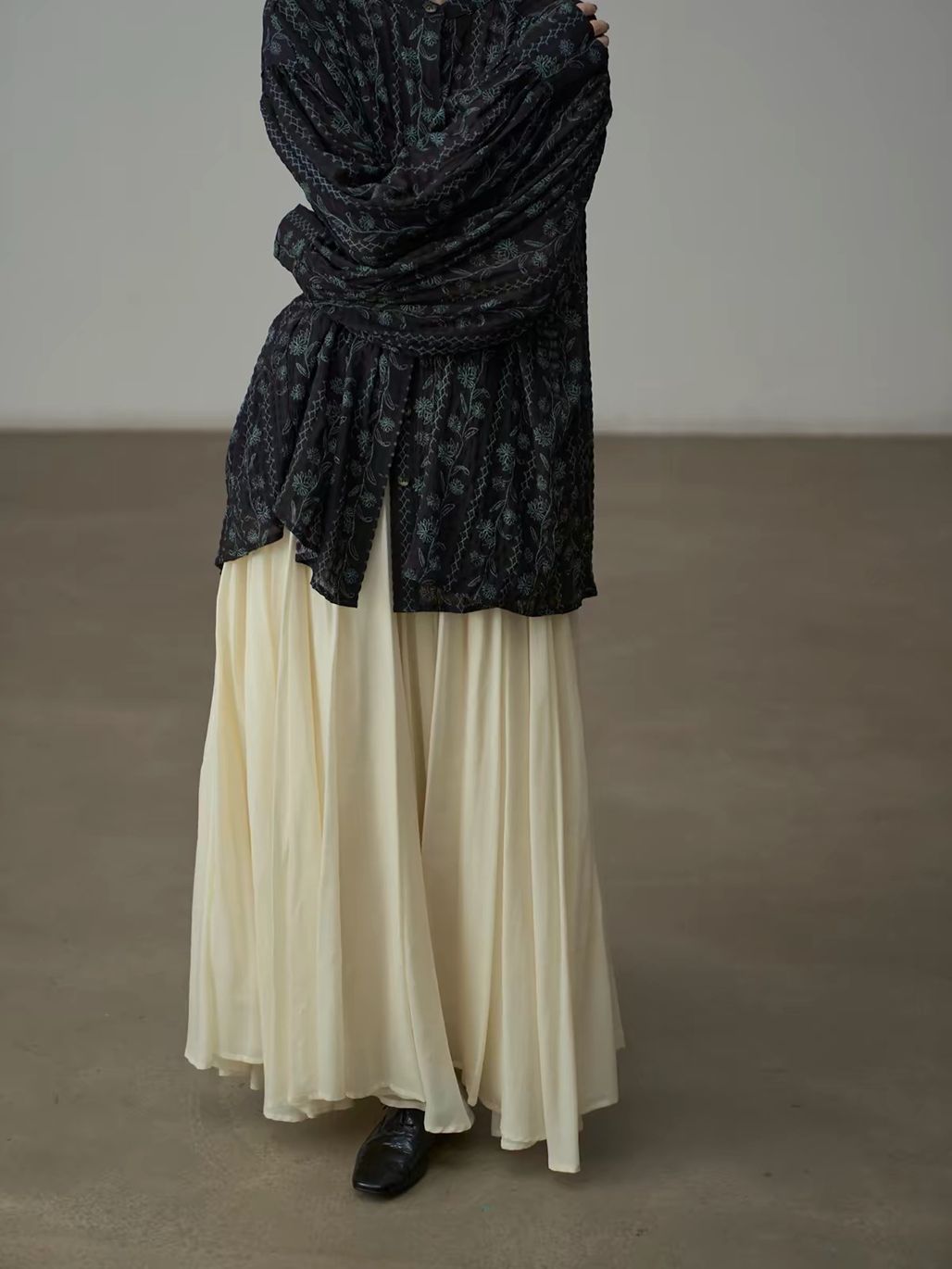 Yan Ding Flowy Voluminous Maxi Skirt
