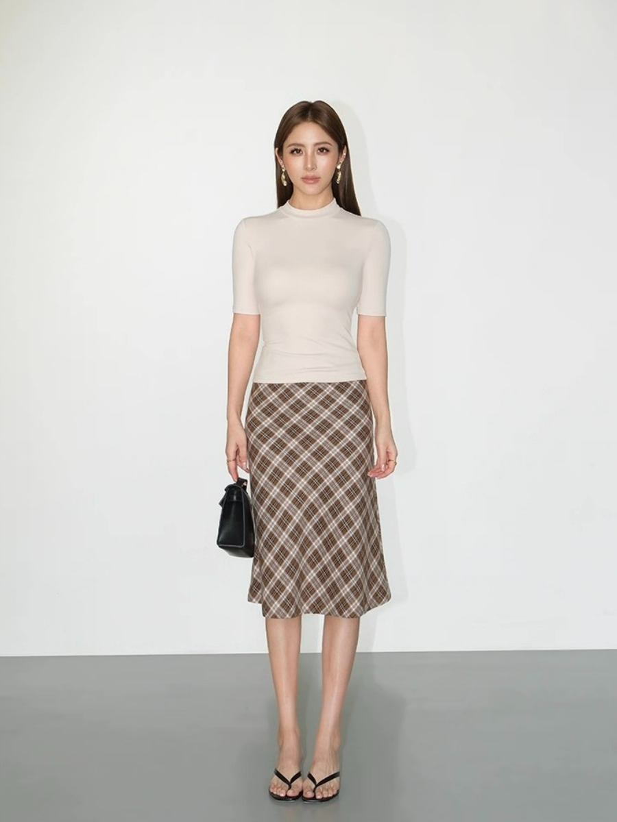 Floss High Neck Mid Sleeve Knit Top