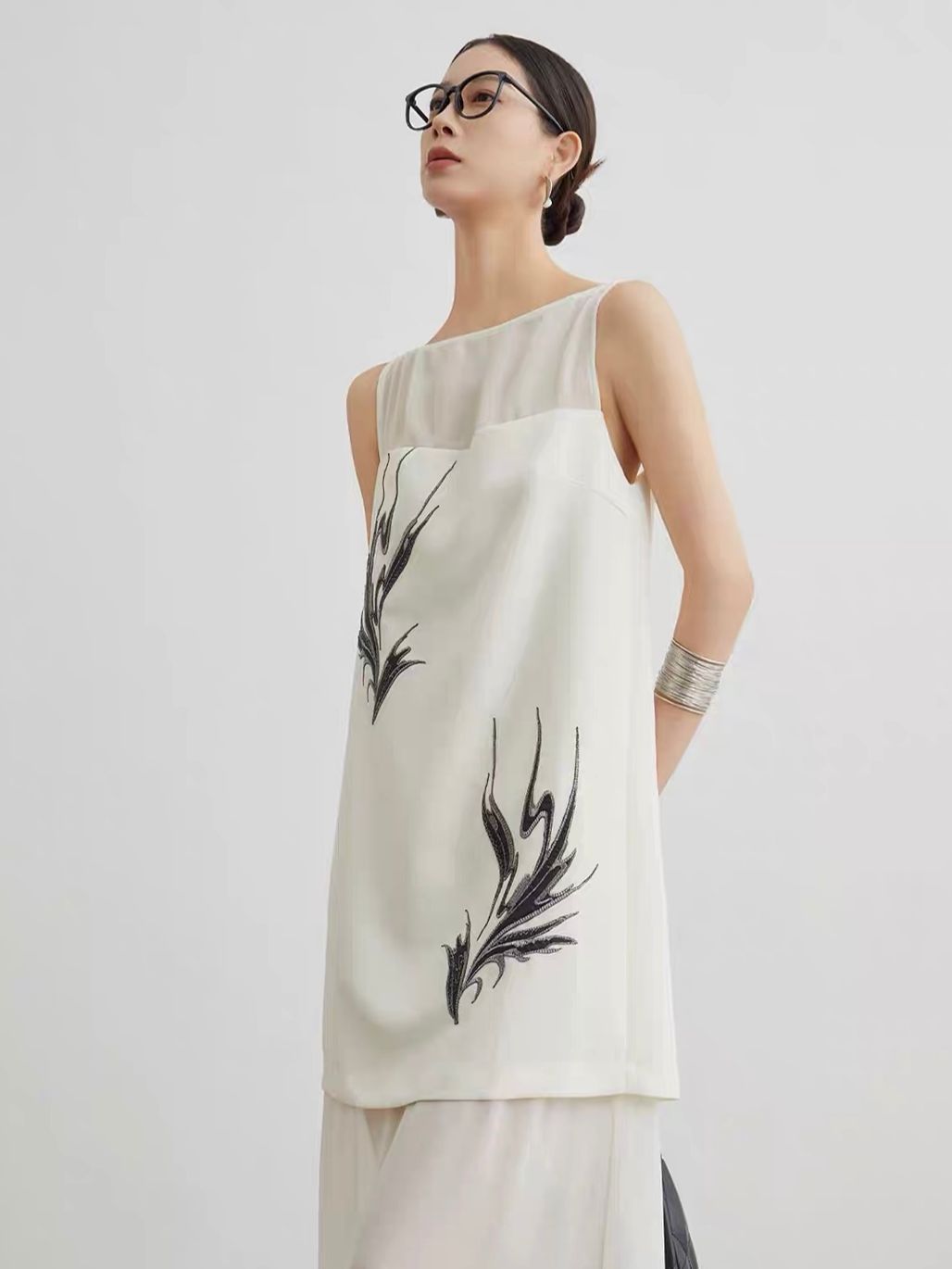 Jian Ai Botanical-Print Panelled Mesh Dress