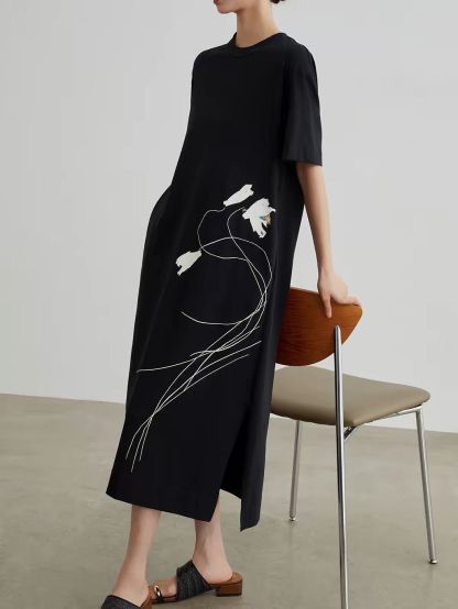 Jian An Floral-Embroidered T-Shirt Dress