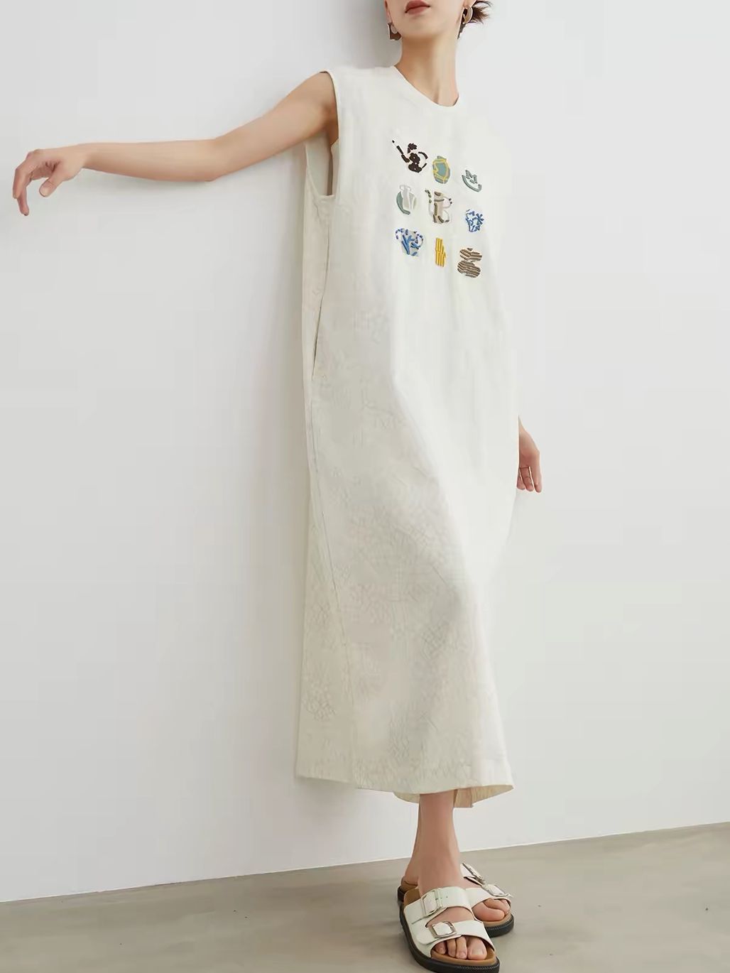 Jian Au Embroided Textured A-Line Dress