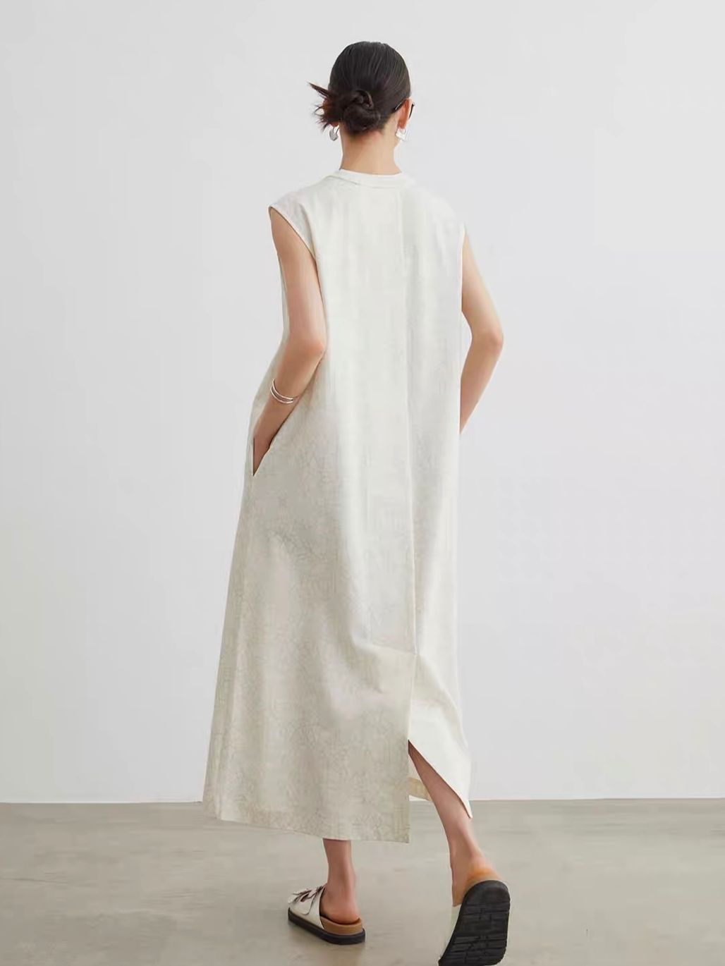 Jian Au Embroided Textured A-Line Dress