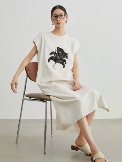 Jian Bei Ornate Floral-Appliqué T-Shirt Dress