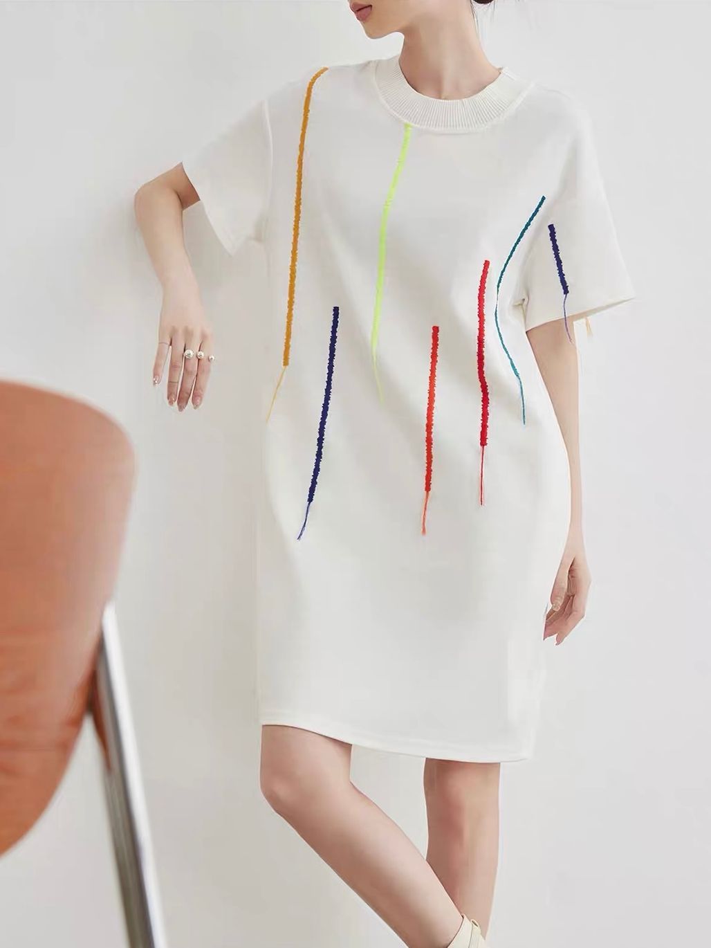 Jian Bai Colourful Line-Embroidered T-Shirt Dress