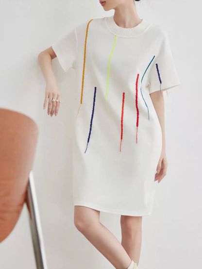 Jian Bai Colourful Line-Embroidered T-Shirt Dress
