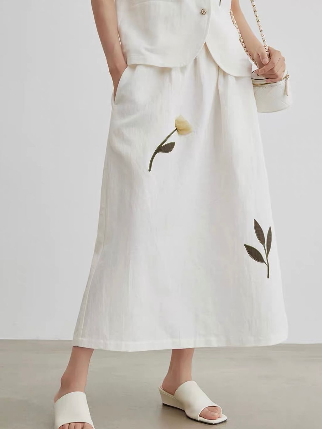 Jian Ba Tulip-Embroidered Linen Vest & Skirt Set (Sold Seperately)