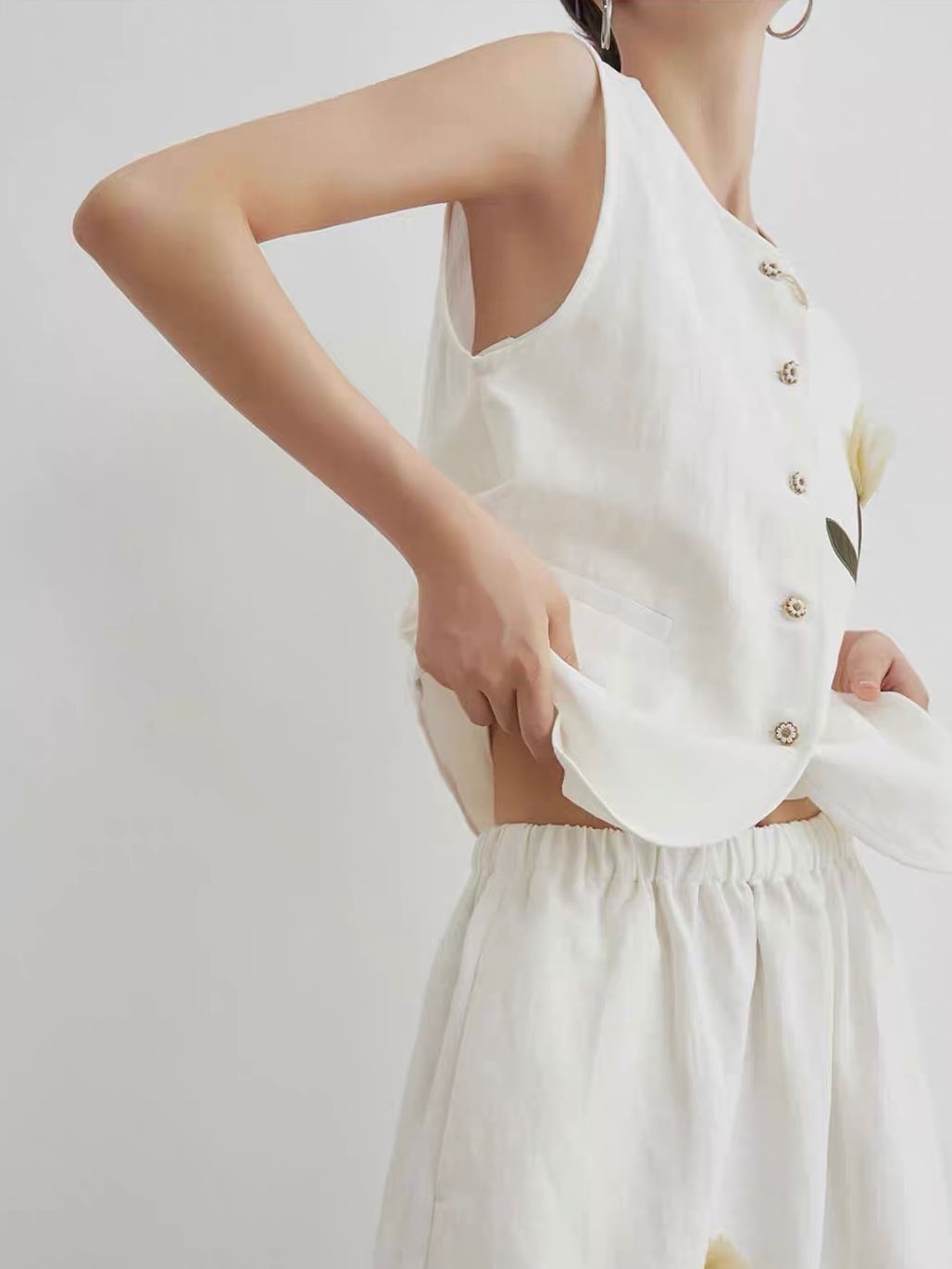 Jian Ba Tulip-Embroidered Linen Vest & Skirt Set (Sold Seperately)