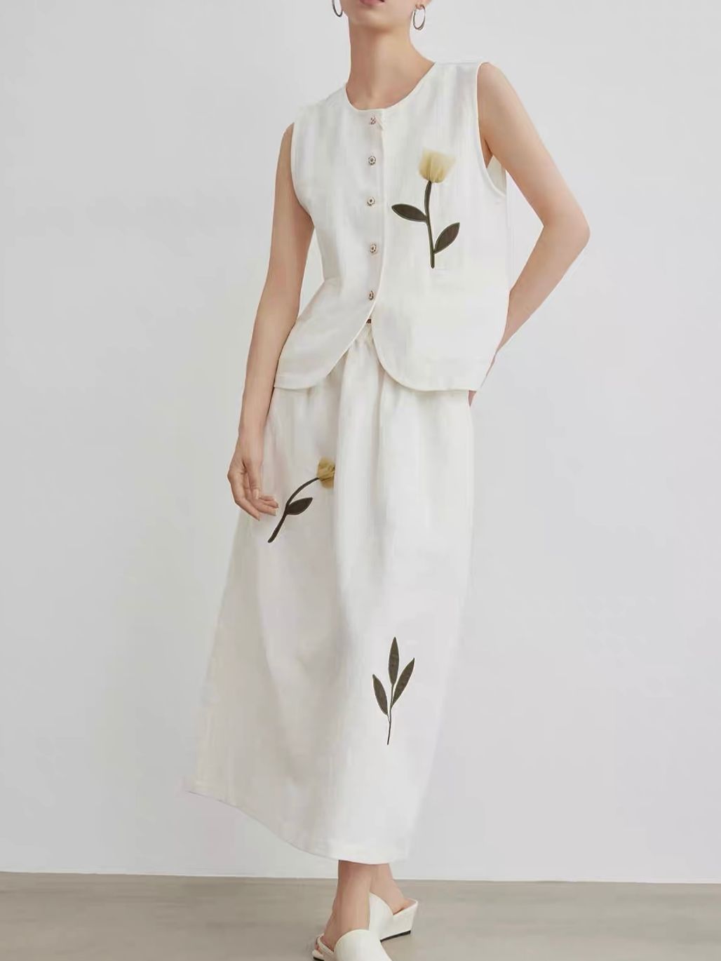 Jian Ba Tulip-Embroidered Linen Vest & Skirt Set (Sold Seperately)