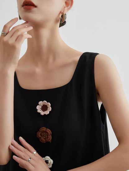 Jian Che Crochet Floral-Appliqué Bubble-Hem Mini Dress
