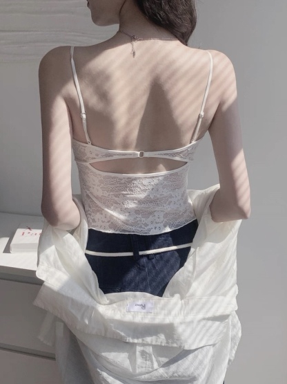 Beryl Lacey Padded Top