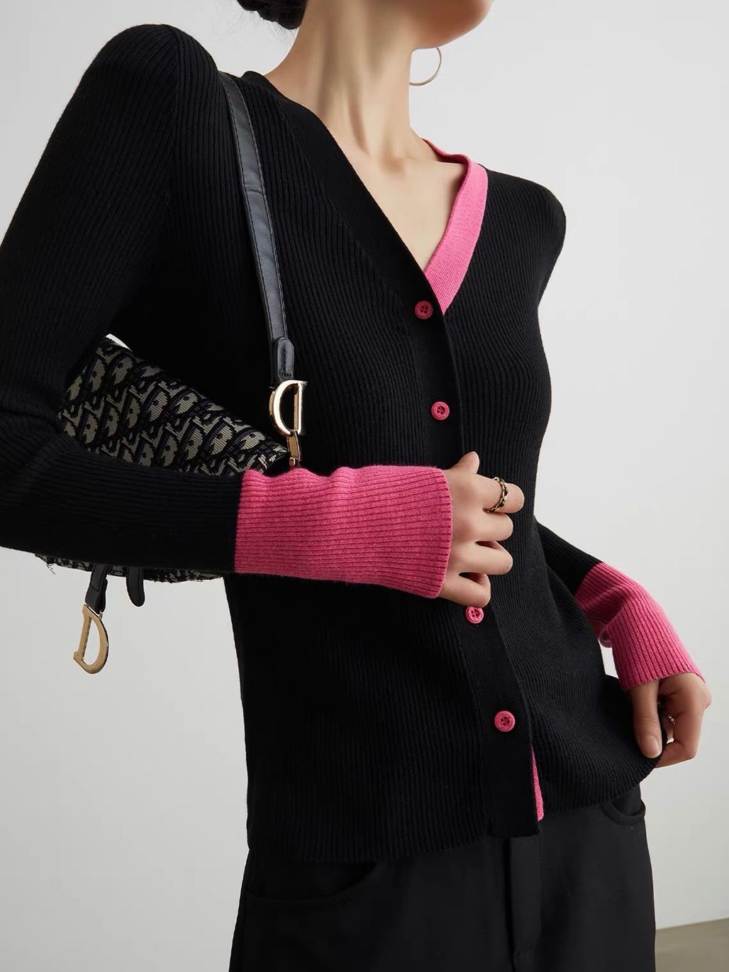 Ai Ci Contrast-Trim Layered-Look V-Neck Knit Top