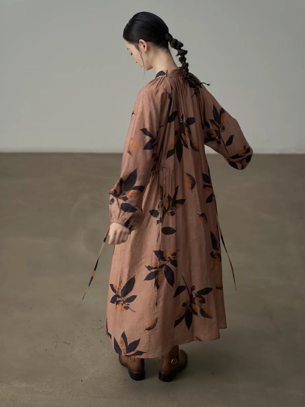 Ai Chuang Vintage Botanical-Print V-Neck Maxi Dress