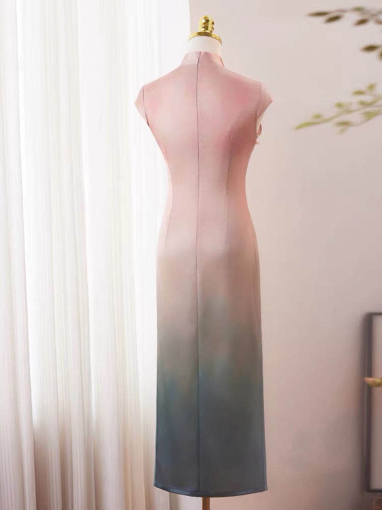 Ci Ai Gradient Colour Cheongsam