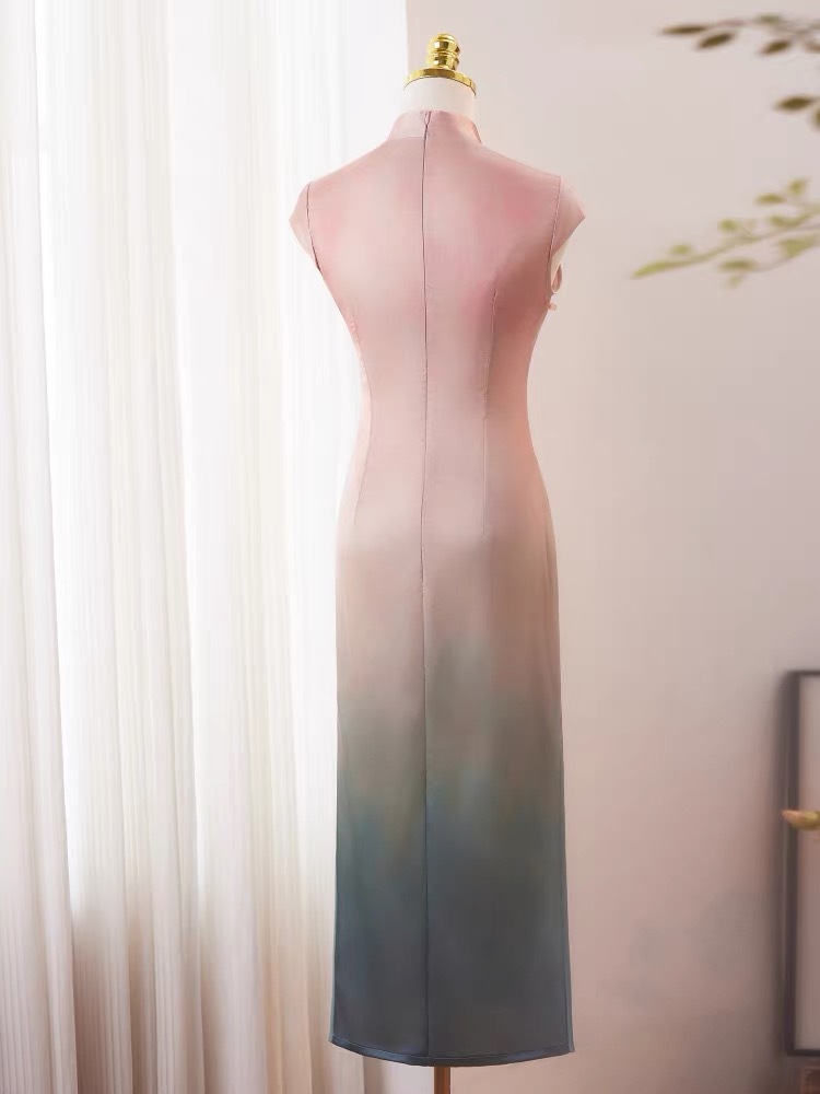 Ci Ai Gradient Colour Cheongsam