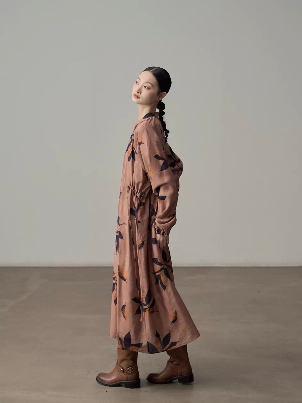 Ai Chuang Vintage Botanical-Print V-Neck Maxi Dress