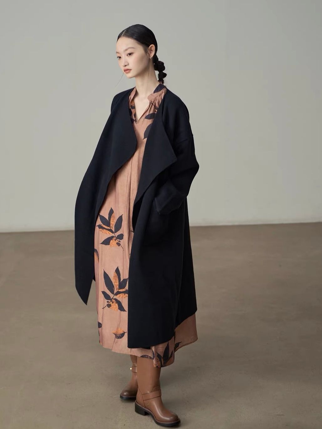 Ai Chuang Vintage Botanical-Print V-Neck Maxi Dress