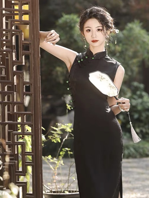Ci Cheng Jacquard Sleeveless Cheongsam