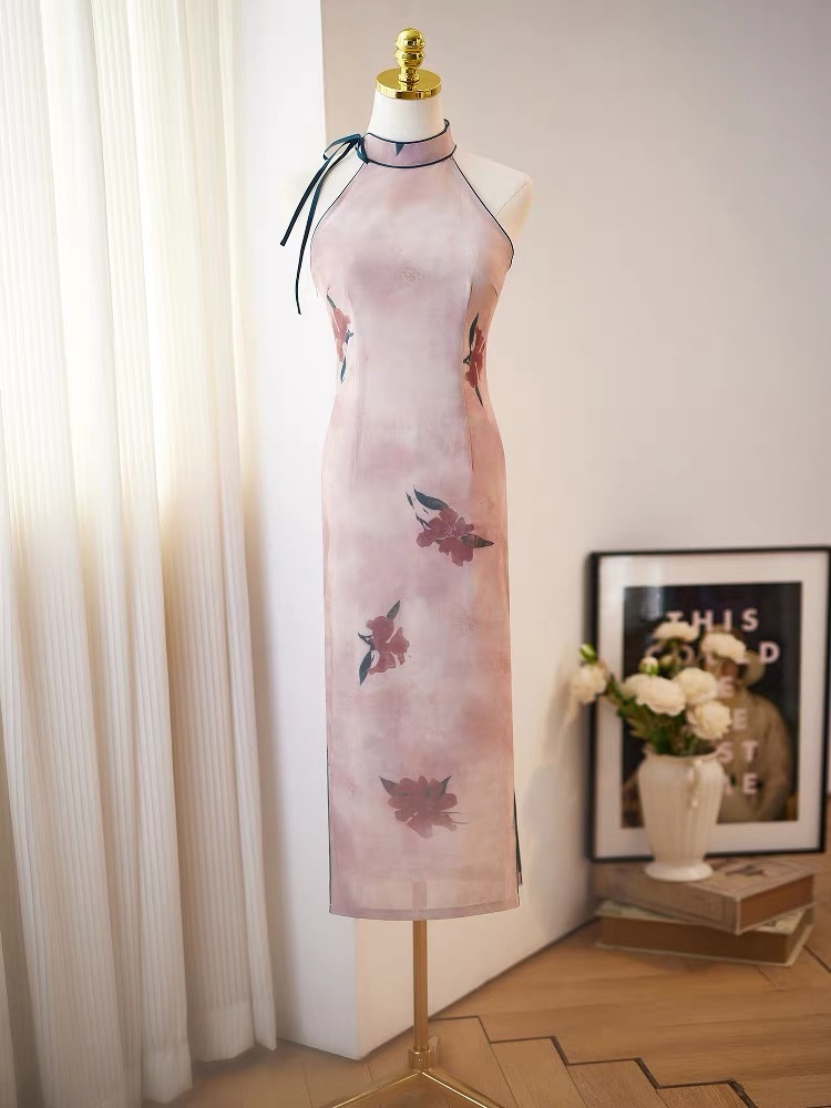 Ci Ding Sleeveless Floral Cheongsam