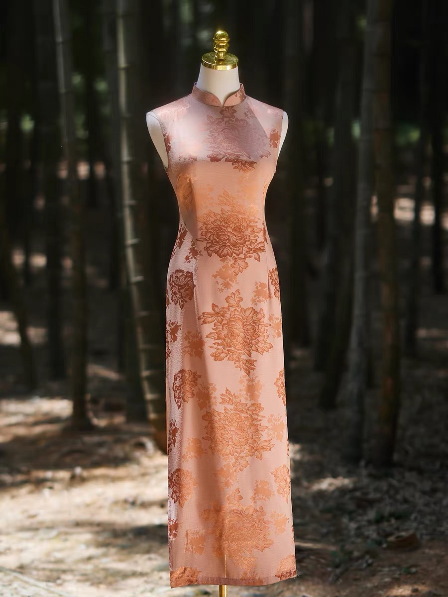 Ci Fei Floral Cheongsam