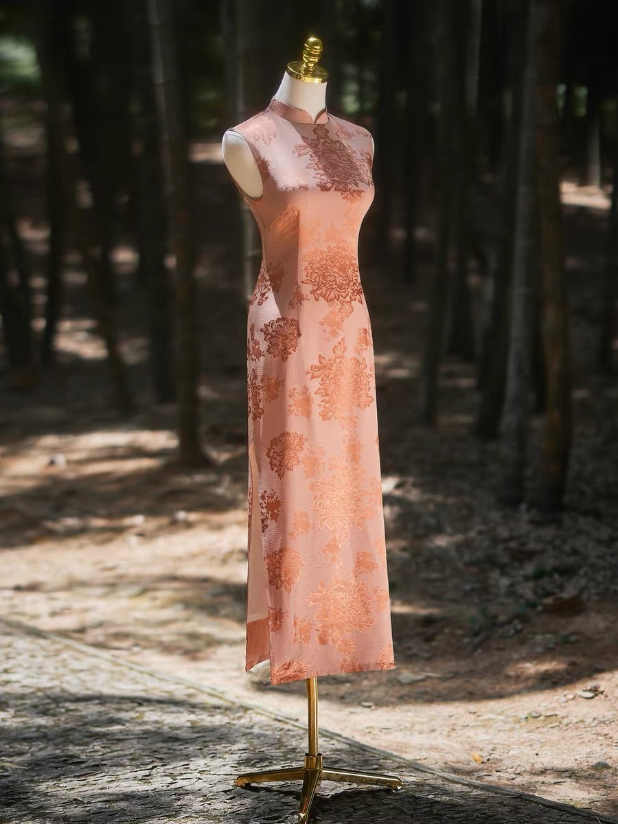 Ci Fei Floral Cheongsam