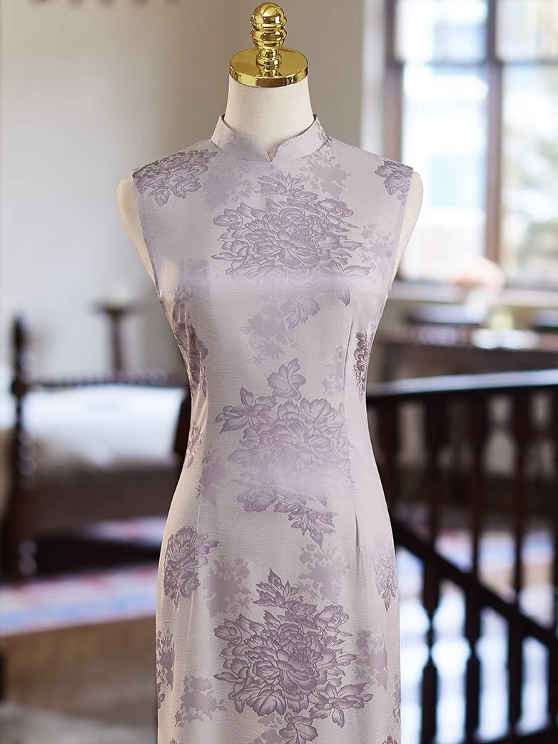 Ci Fei Floral Cheongsam