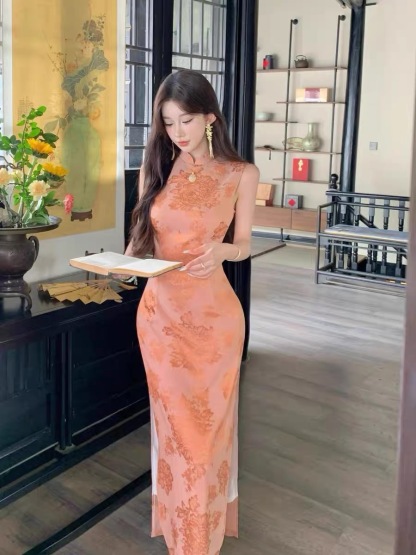 Ci Fei Floral Cheongsam