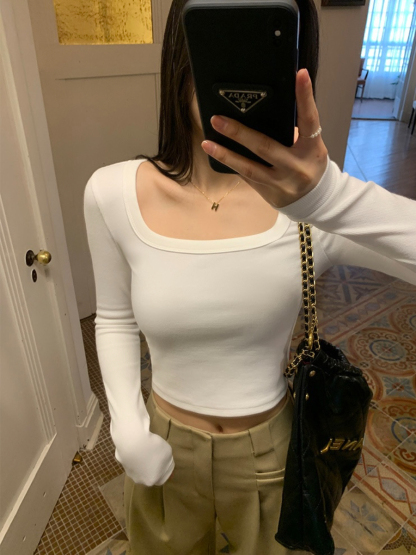 Sherly Square Neck Long Sleeve Crop Top-The Black Bow-