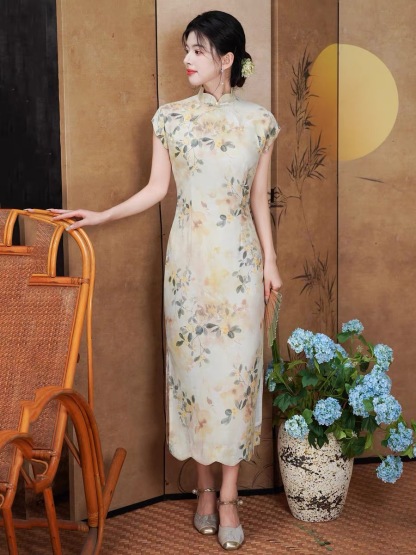 Ci Fang Cao Sleeve Floral Cheongsam