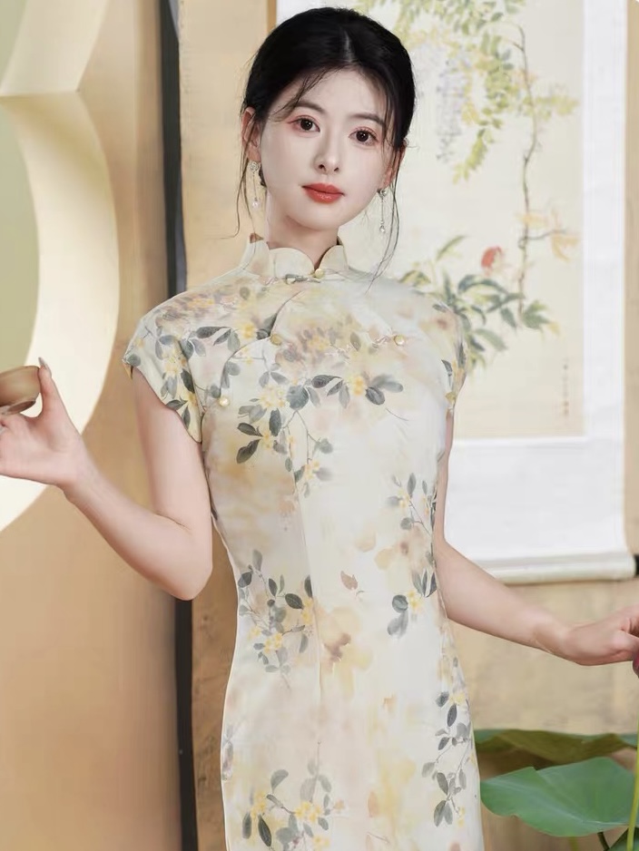 Ci Fang Cao Sleeve Floral Cheongsam